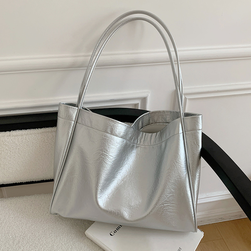 Women'S Tote Bags Designer - กระเป๋าโท้ทขนาดใหญ่สไตล์ลำลองสำหรับเดินทาง กระเป๋าสะพายไหล่ผู้หญิง ดีไซน์หรูหรา หนัง PU นุ่ม