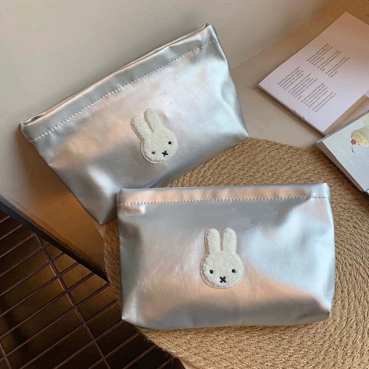 กระเป๋าเครื่องสำอางลายการ์ตูนม - Women'S Xl Bags บทวิจารณ์และราคา