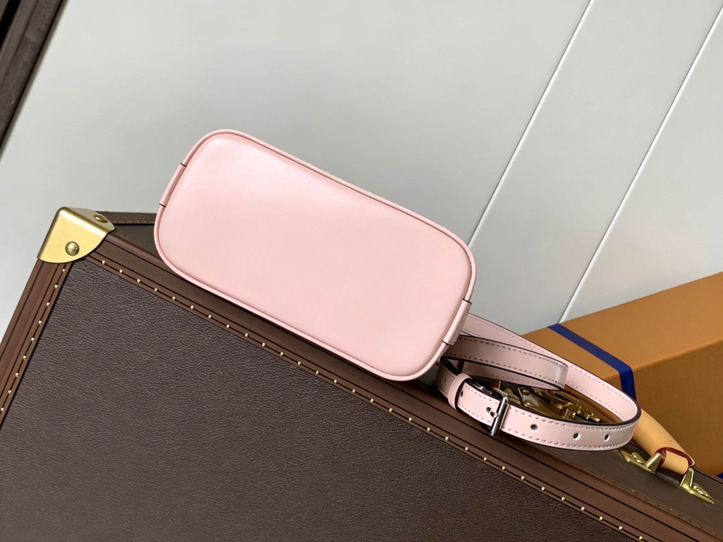กระเป๋าถือดีไซน์เก๋สำหรับผู้หญ - Women'S Best Bags For Work บทวิจารณ์และราคา